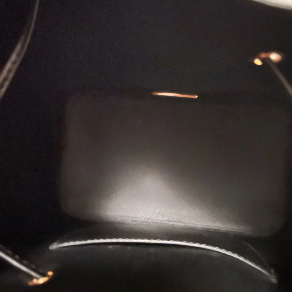 Michael kors bucket bag - Picture 2 of 5